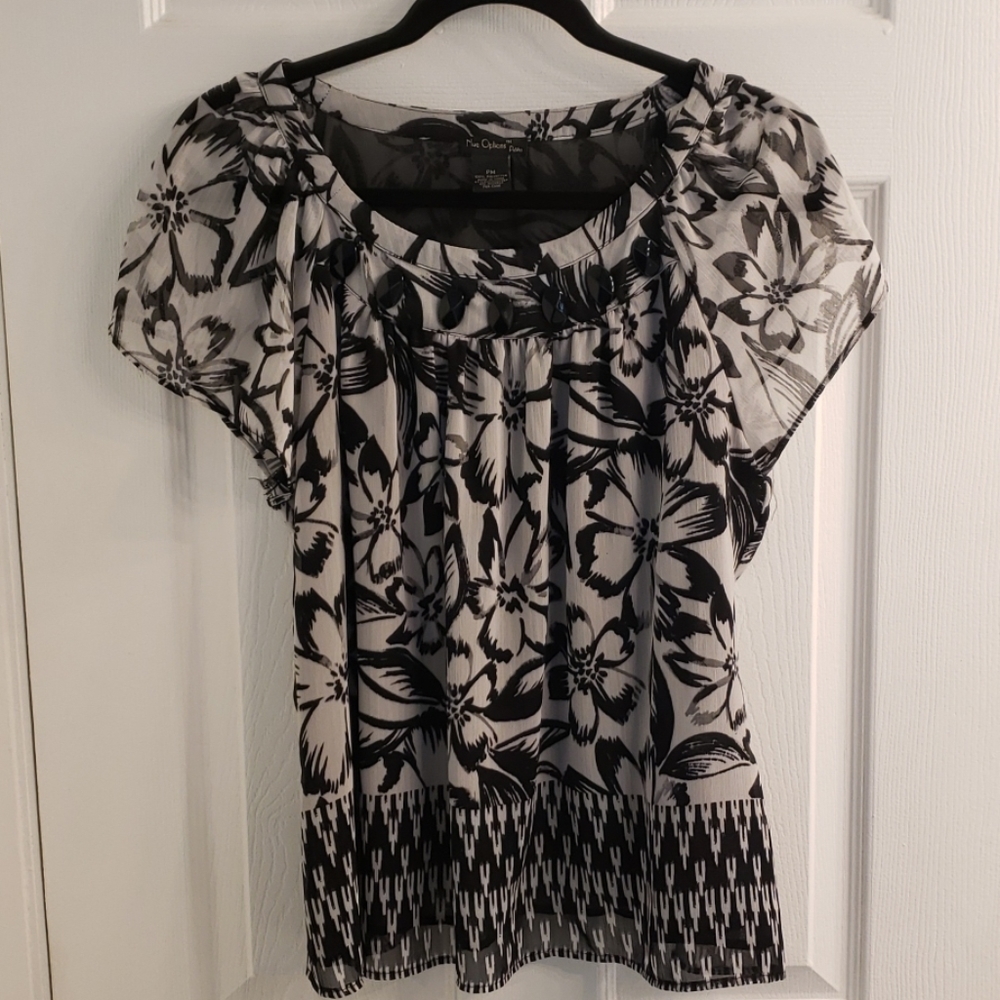 Nue Options Women's Blouse